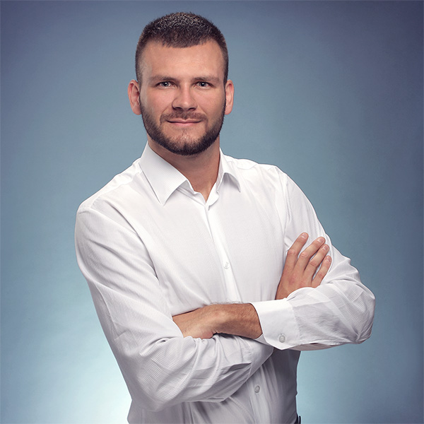 Kamil Widur Programista w firmie SOWER
